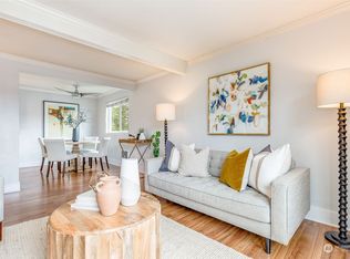 2215 14th Ave W APT 4, Seattle, WA 98119