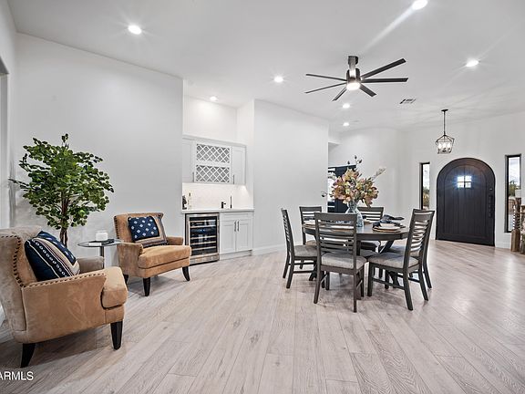 4th image of 35101 N 50TH Street