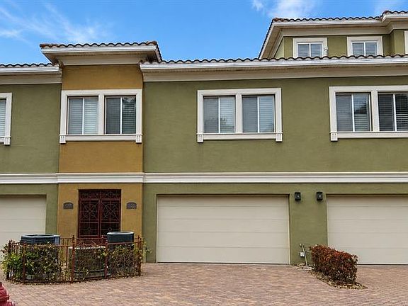 2nd image of 4907 BAYSHORE BOULEVARD #103