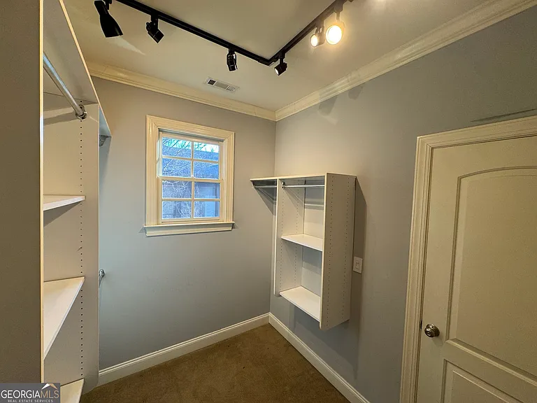 1092 McLynn Ave NE — Photo 33