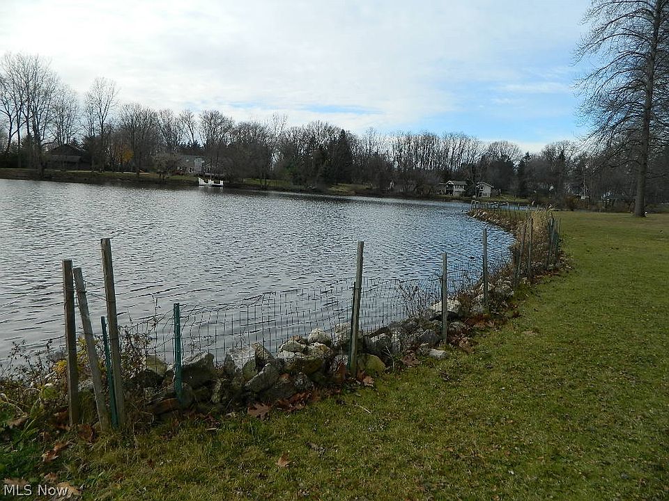 2nd image of Cherry Ln