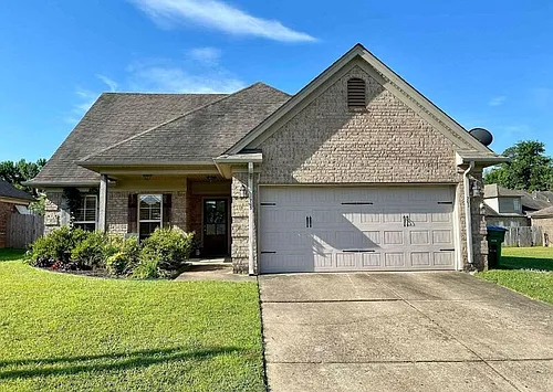 205 Hackberry Cv Photo 1