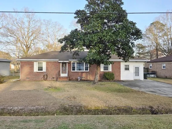 228 Jean Wells Dr, Goose Creek, SC 29445