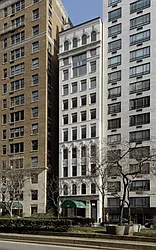 807 Park Avenue in Lenox Hill