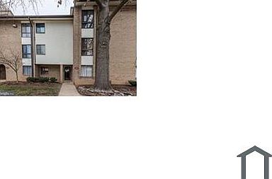 1st image of 122 Monroe St