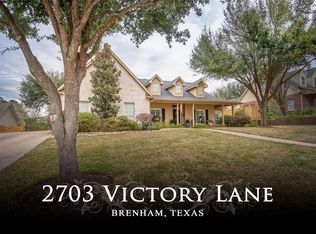 2703 Victory Ln, Brenham, TX 77833