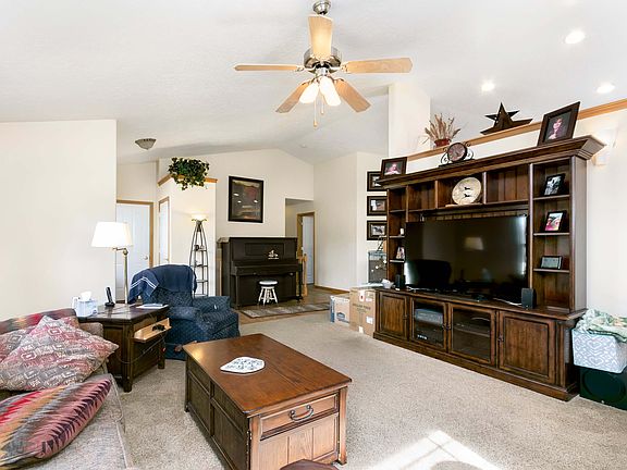 5702 29th St Rd HR (5).jpg