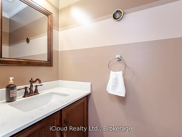 1615 Sir Montys Dr — Photo 16