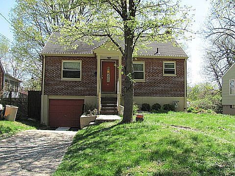 1st image of 1490 Collinsdale Ave
