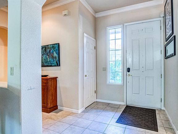 5th image of 341 Breeden Street
