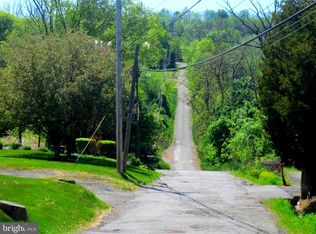 56 Steinmetz Rd, Pottstown, PA 19464