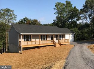 34 Tee Ct, Linden, VA 22642