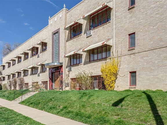 3rd image of 768 N Ogden St APT 5