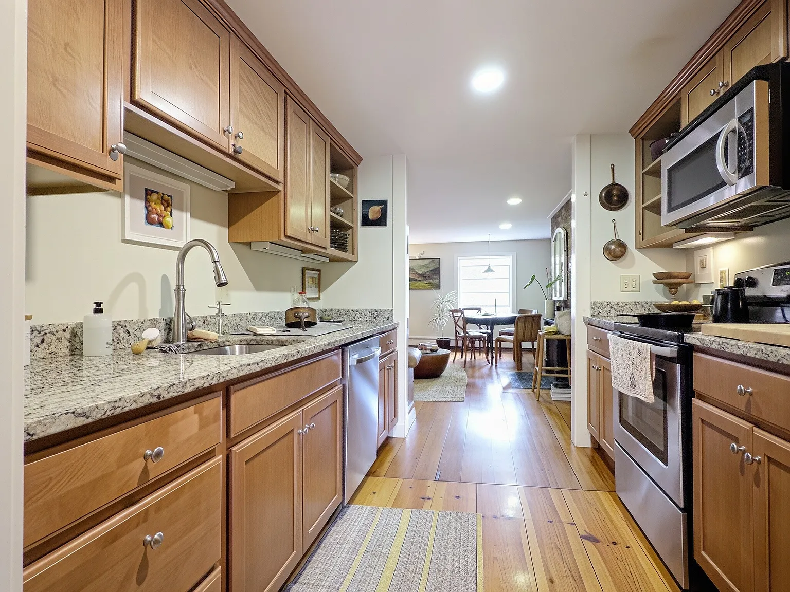 1 bed, $2,100 — Photo 3