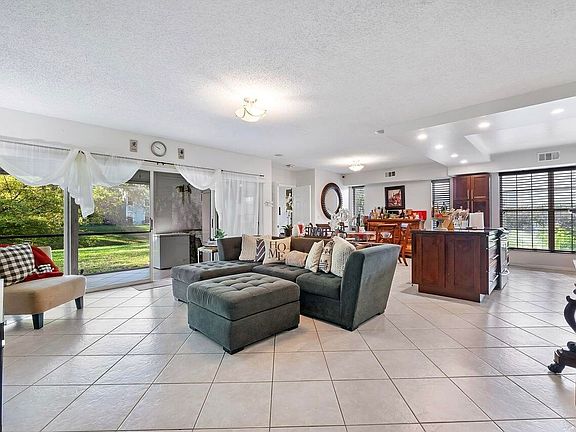 5th image of 6237 Old Court Road #104