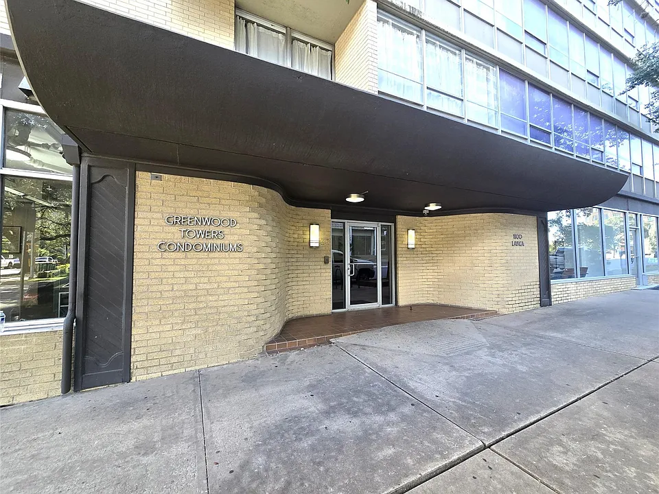 1800 Lavaca St #107