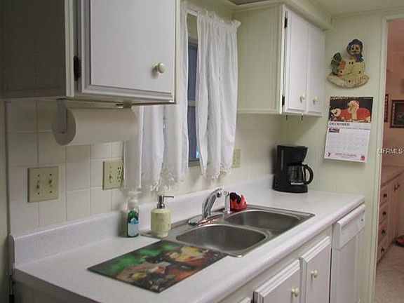 5th image of 1123 Elkhart Cir
