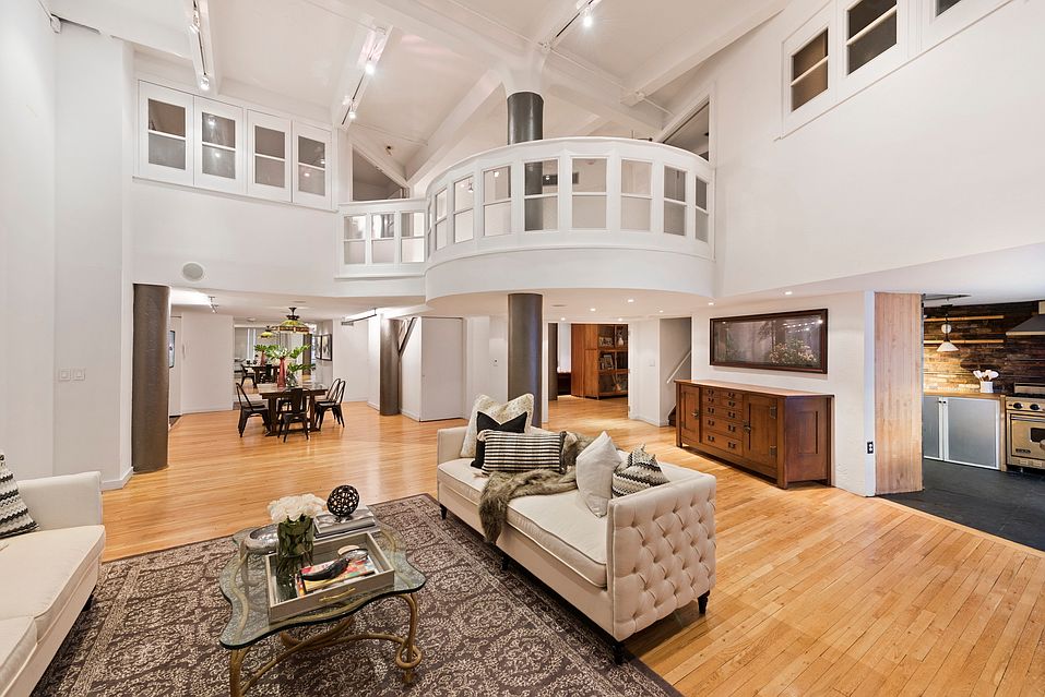 1st image of 68 Jane St APT 1W