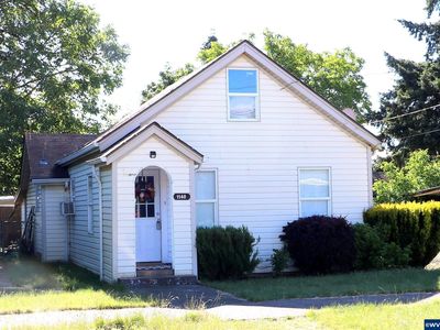 1140 SE Lewis St, Dallas, OR, 97338