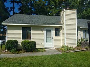 202 Cedar Ridge Ln, Havelock, NC 28532
