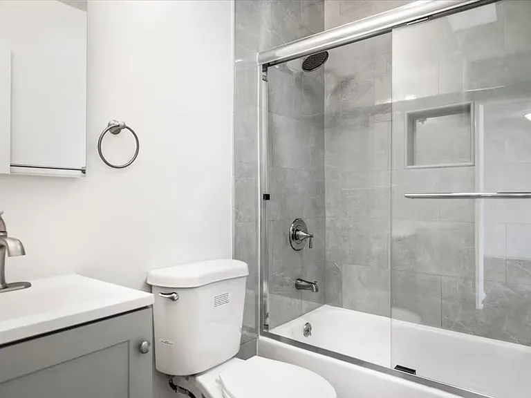 1739 Addison St #12 — Photo 11