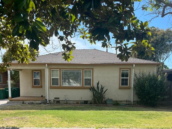 2267 S American St, Stockton, CA 95206