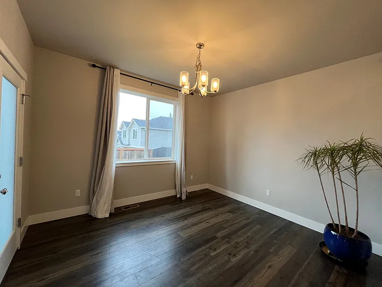 15675 NE Clackamas Ct — Photo 10