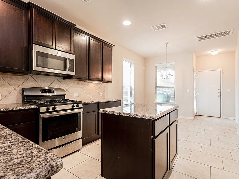 605 Allenscreek Way — Photo 7