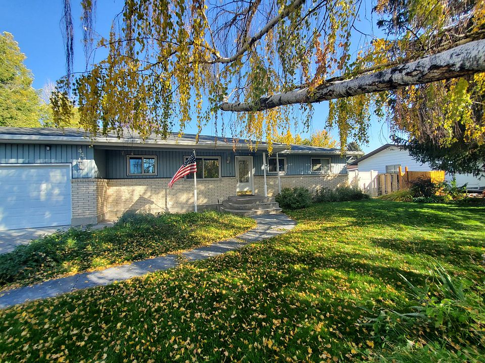 1st image of 442 Joan Ave