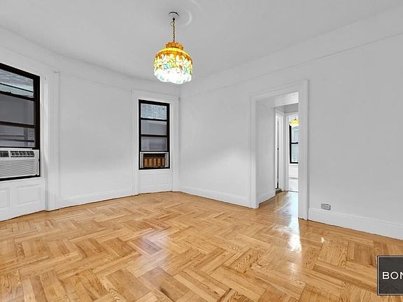 2nd image of 107 W 82nd St APT 3C