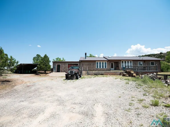 101 Enchanted Mesa Trl, Milan, NM 87021