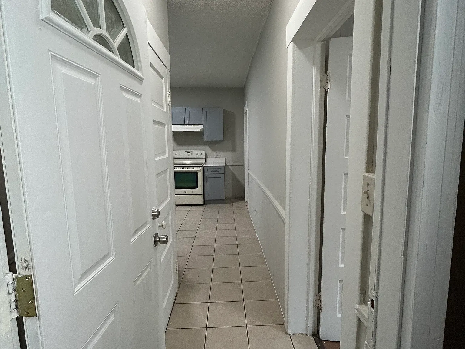 675 Winchester Ave — Photo 4