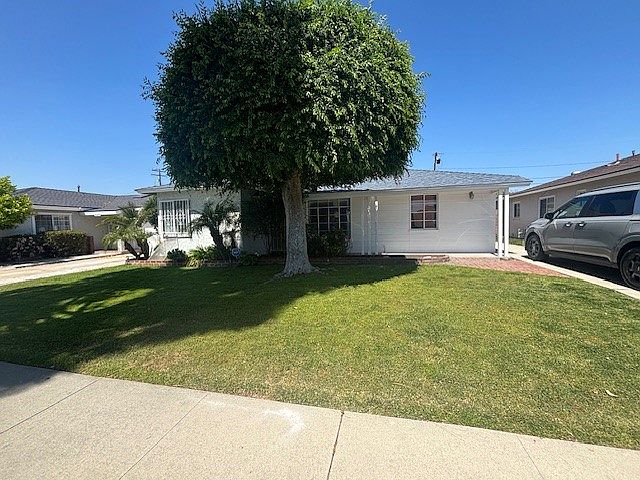 1st image of 9235 La Docena Ln