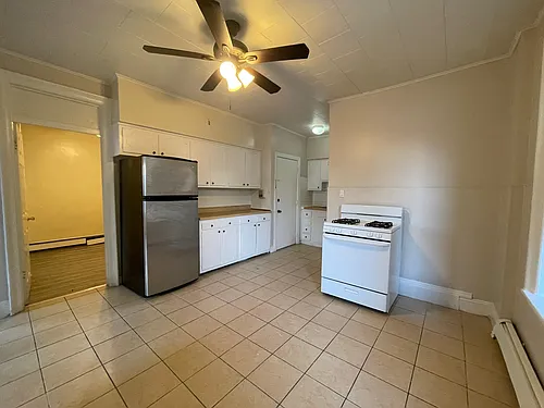 69 W 53rd St #2E Photo 1