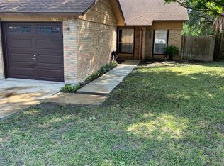 5017 Anacacho St, San Antonio, TX 78217