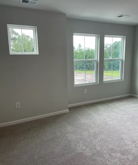 129 Hoffman Park Dr — Photo 16