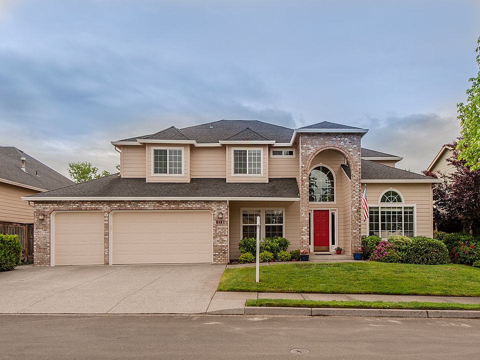 1st image of 2832 NW 44th Ave