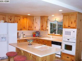 1797 Risdon Rd, Concord, CA 94518