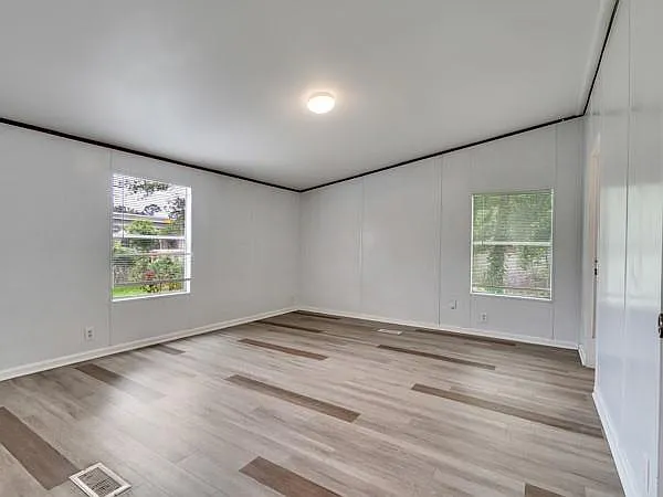 25779 Almarie Dr — Photo 3