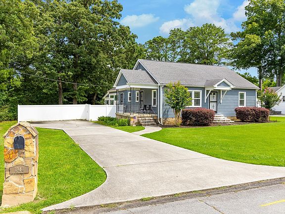 3rd image of 1344 Joiner Rd