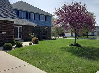 10928 Pioneer Trl, Frankfort, IL 60423