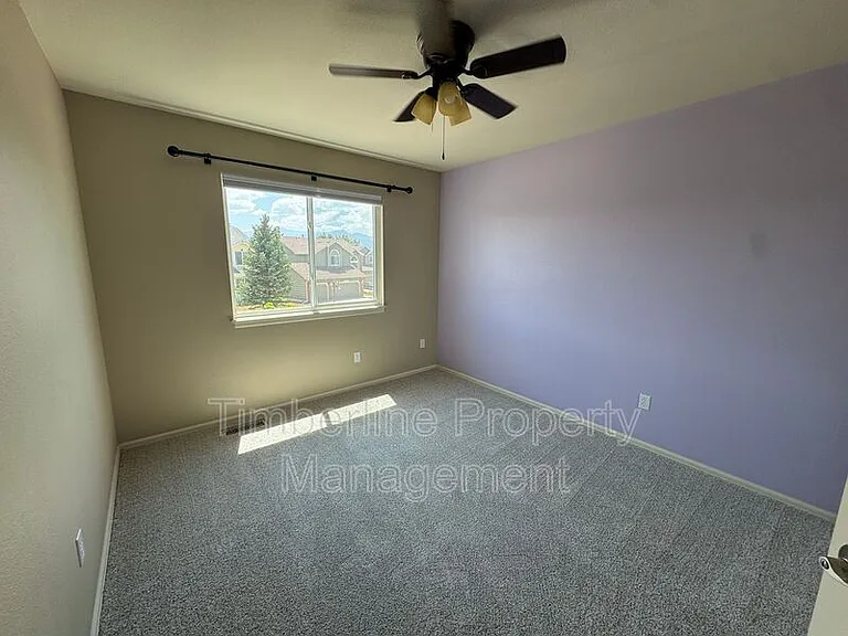 1148 Dream Lake Ct — Photo 5
