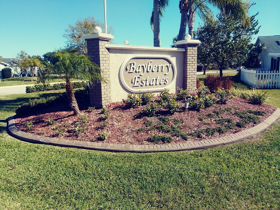 Low HOA fees