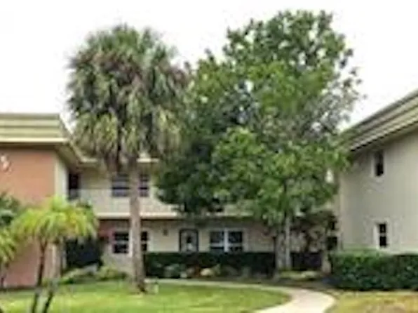 5 Vista Gardens Trl APT 206, Vero Beach, FL 32962