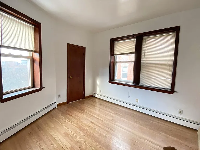 40 Sheafe St #5 — Photo 6