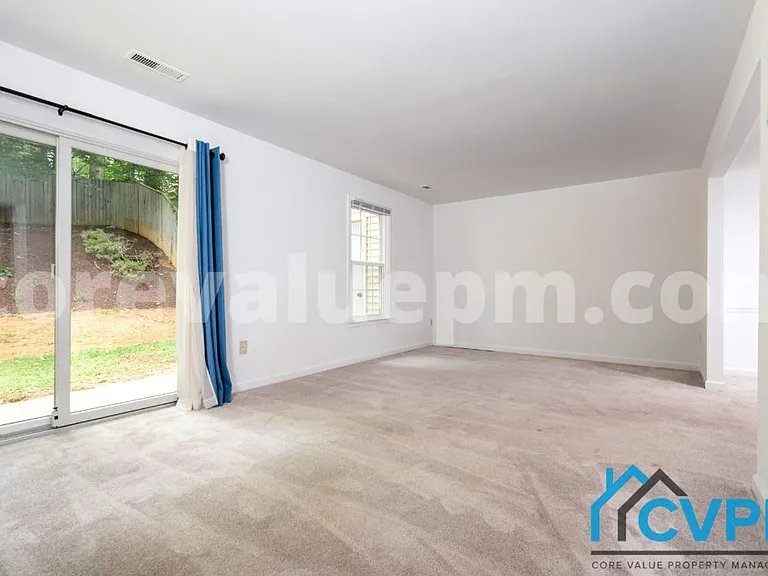 1250 Stonewood Ct — Photo 11