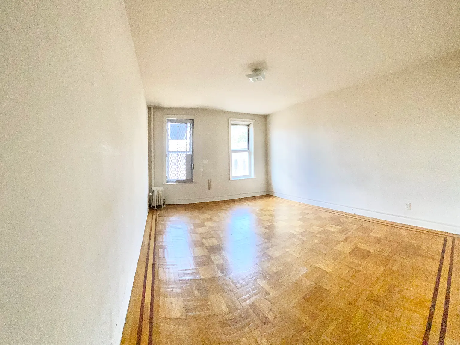 848 45th Street — Photo 3