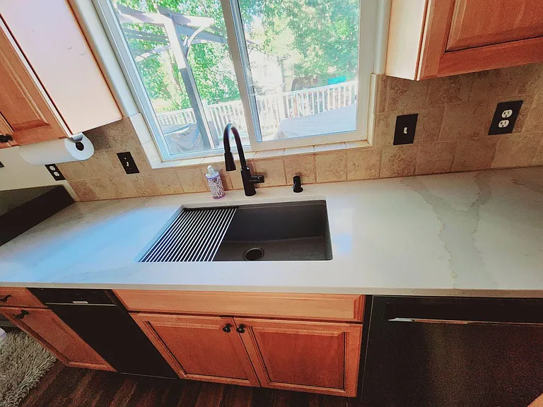 E Woodland Dr — Photo 16