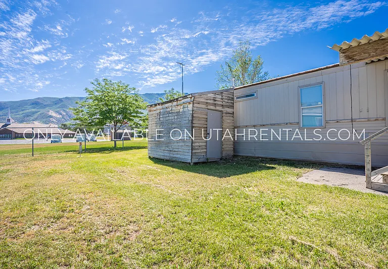 440 W Main St #8 — Photo 5