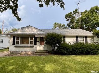 2072 Faringdon Rd, Springfield, IL 62702